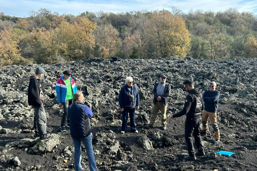 Catania: Tour mattutino in jeep dell'Etna