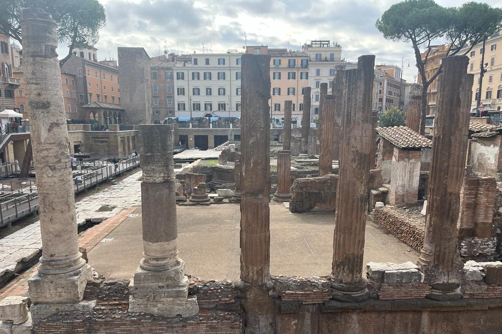 Rome: Archeological Area Largo Argentina Entry Ticket
