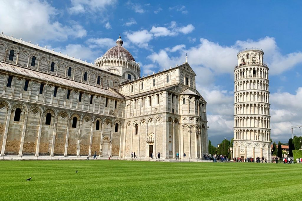 Pisa: Passeio guiado de um dia saindo de Livorno