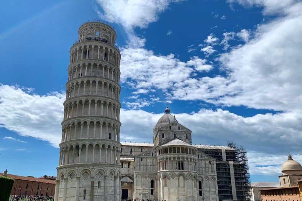 Pisa: Passeio guiado de um dia saindo de Livorno