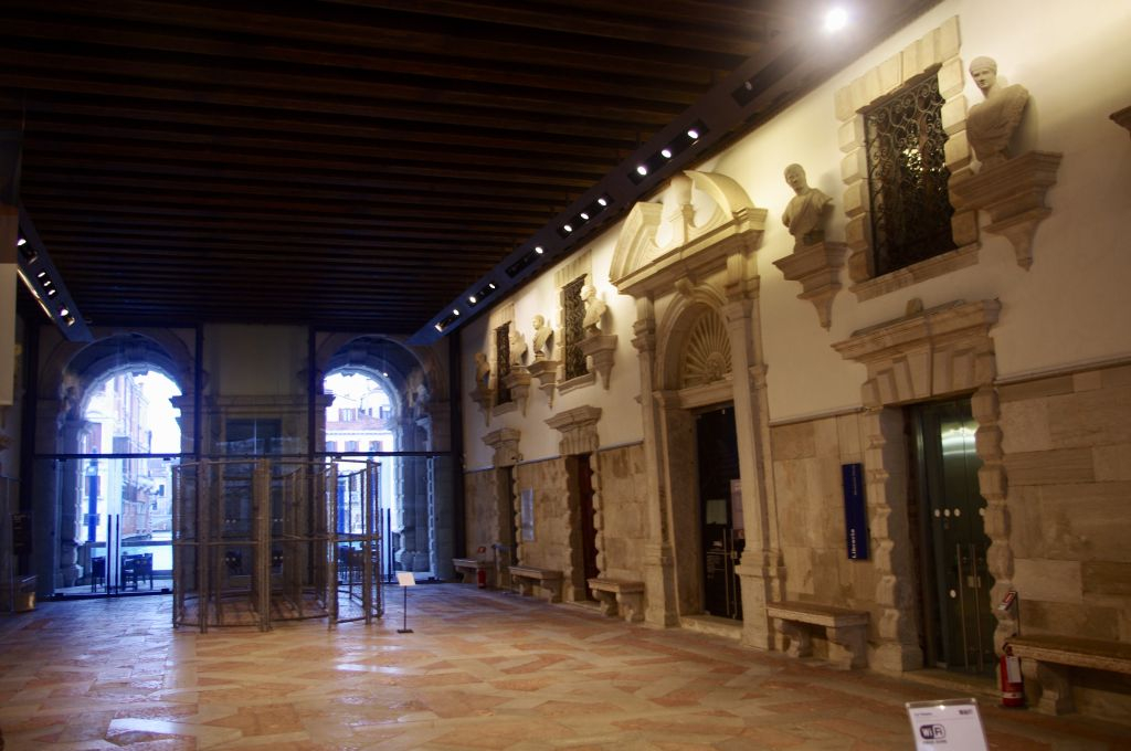 Ca' Pesaro Museum: Fast Track Ticket