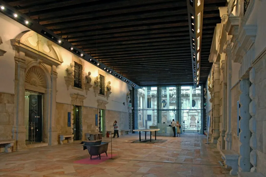 Ca' Pesaro Museum: Fast Track Ticket