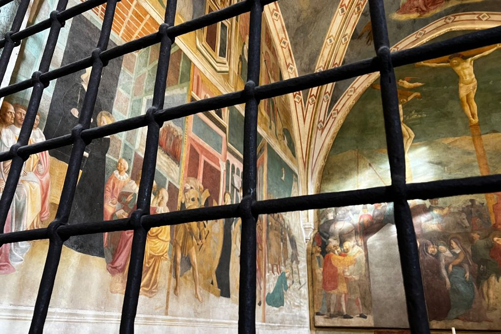 Basilica San Clemente: Underground Guided Tour