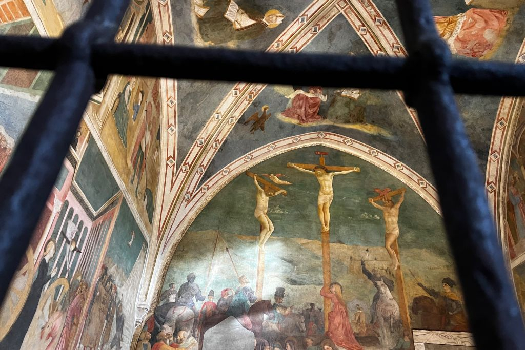 Basilica San Clemente: Underground Guided Tour
