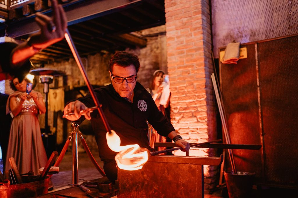 Murano: Demostración de soplado de vidrio en la Catedral del Vidrio