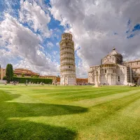 Pisa, San Gimigniano, and Siena: Day Trip from Florence with Lunch and Tasting