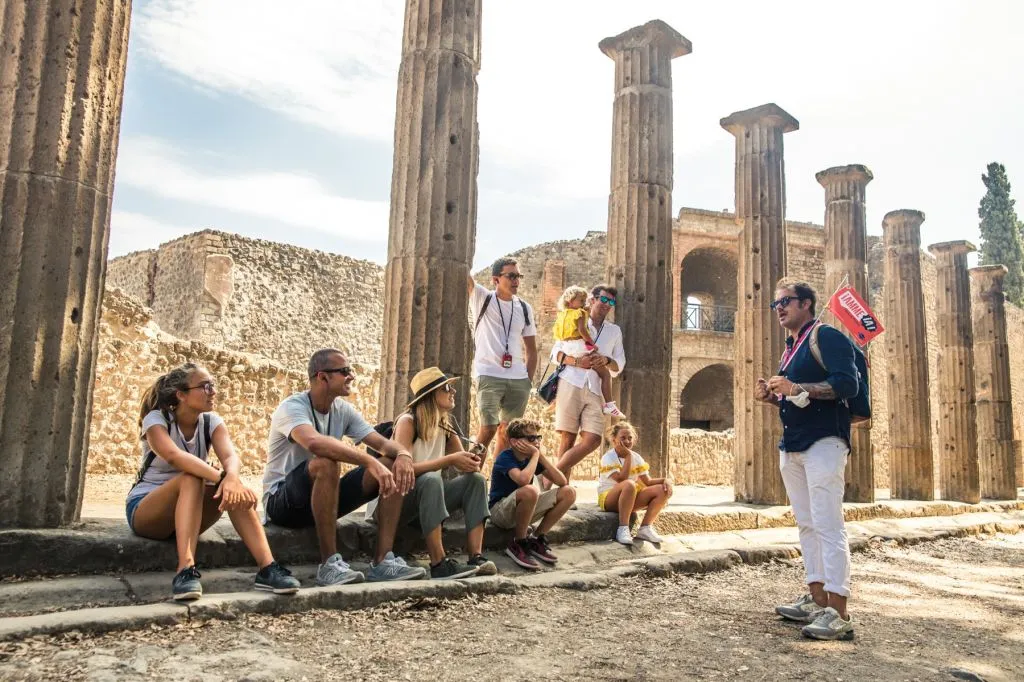 Pompeii: Skip The Line Entry & Guided Tour + Roundtrip from Sorrento
