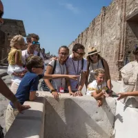 Pompeii: Skip The Line Entry & Guided Tour + Roundtrip from Sorrento