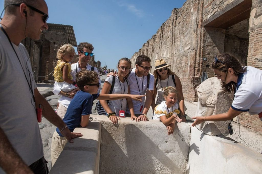 Pompei: Tour guidato e ingresso Skip The Line + viaggio di andata e ritorno da Sorrento