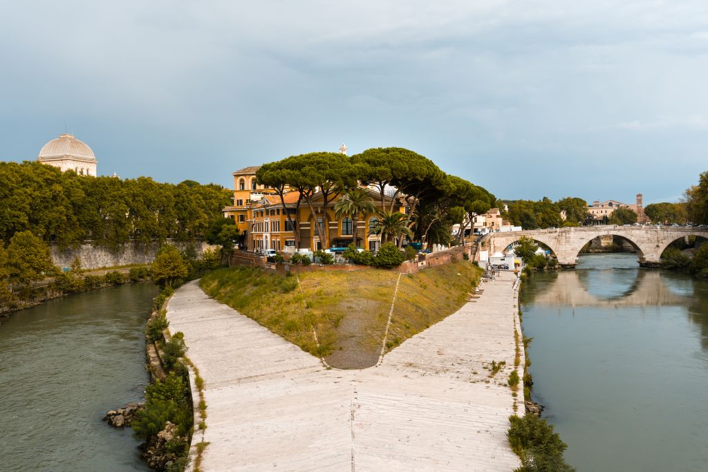 Roma: Visita a pie, Crucero por el Tíber + Degustación gastronómica en el Trastevere