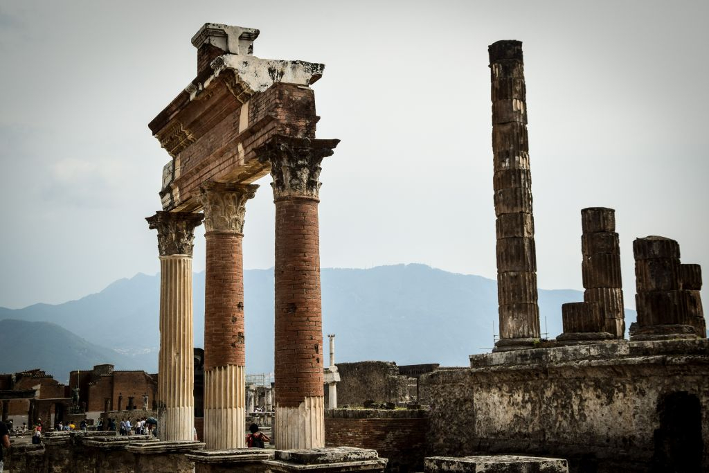 Pompei: Biglietto salta-coda + Trasporto