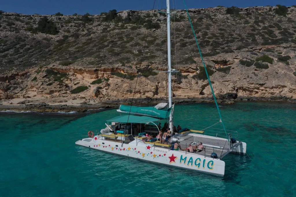 Magic Catamarans - Excursiones en catamarán por Mallorca
