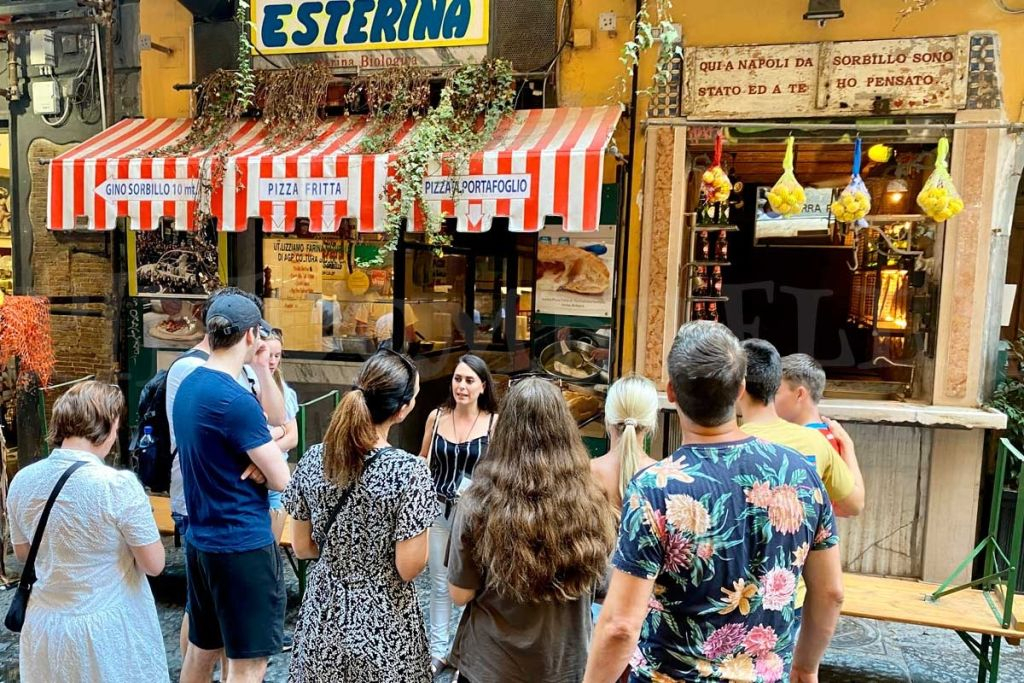 Napoli: Tour guidato del cibo di strada