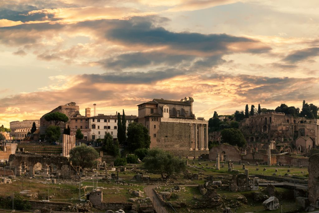 Visita guiada al Foro Romano + Entrada al Palatino y a la Domus Romana