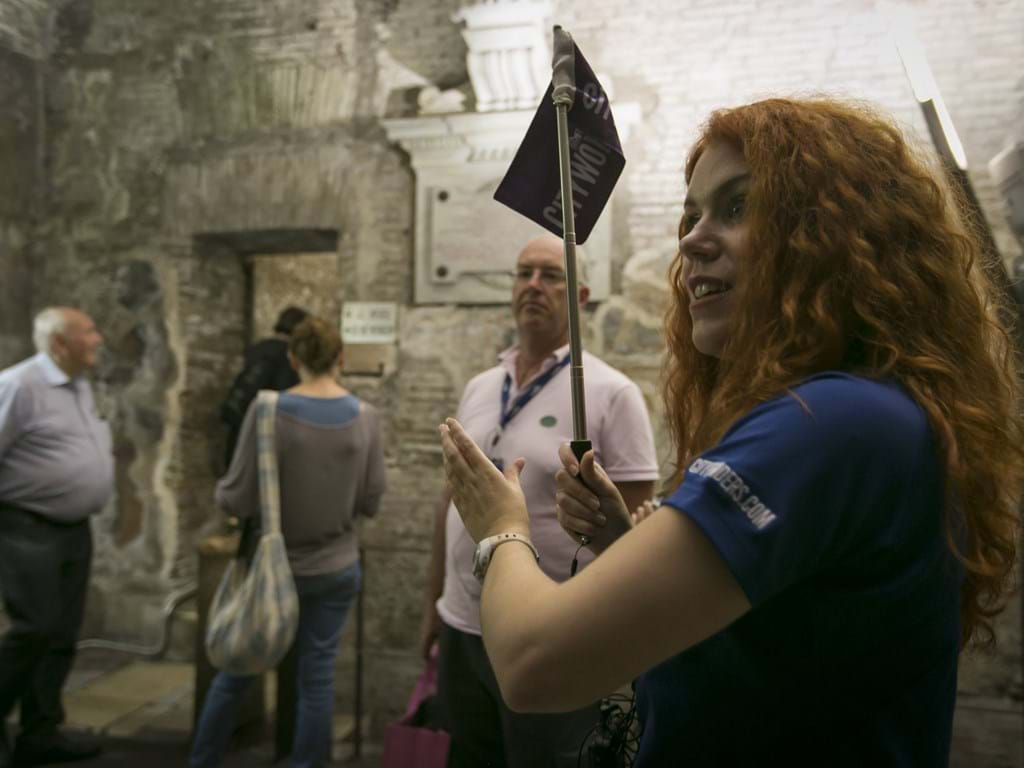 Roman Crypts and Catacombs Tour with Audioguide