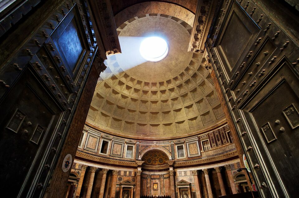 Rome and The Vatican: Angels & Demons Mystery Game
