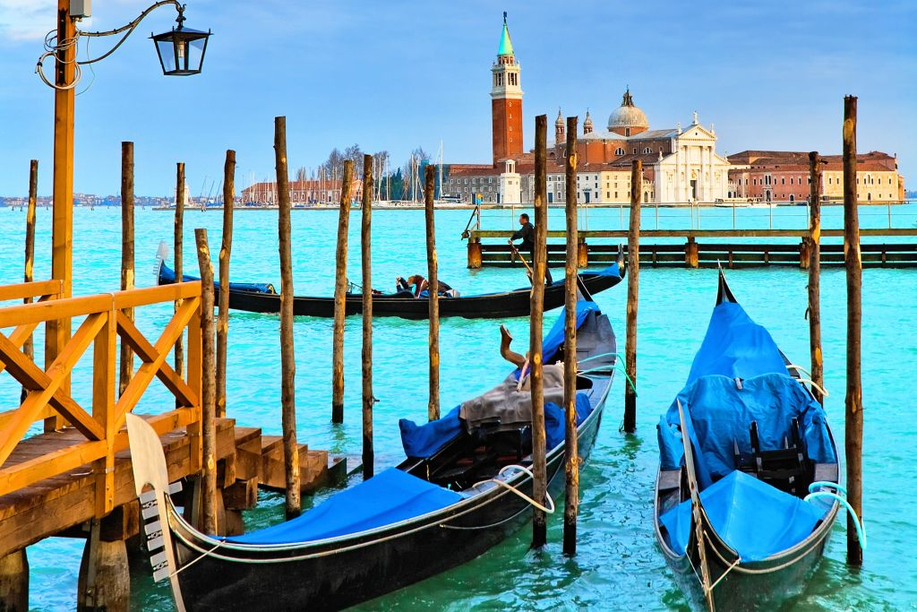 Venice City Pass with 30+ Attractions, Gondola Ride & Guided Tours