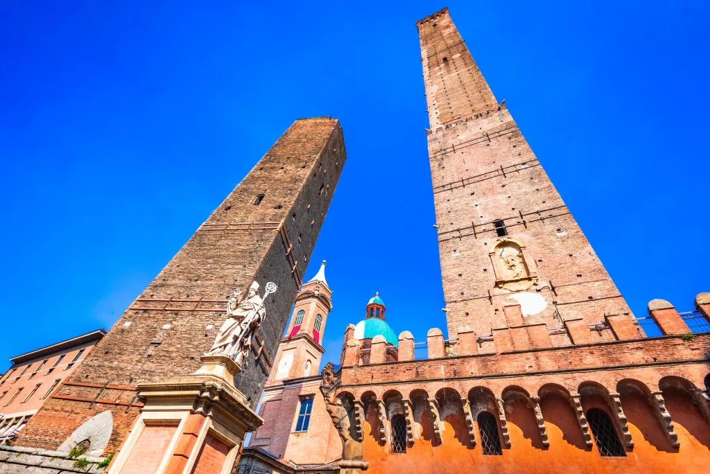 Torre degli Asinelli + Degustazione
