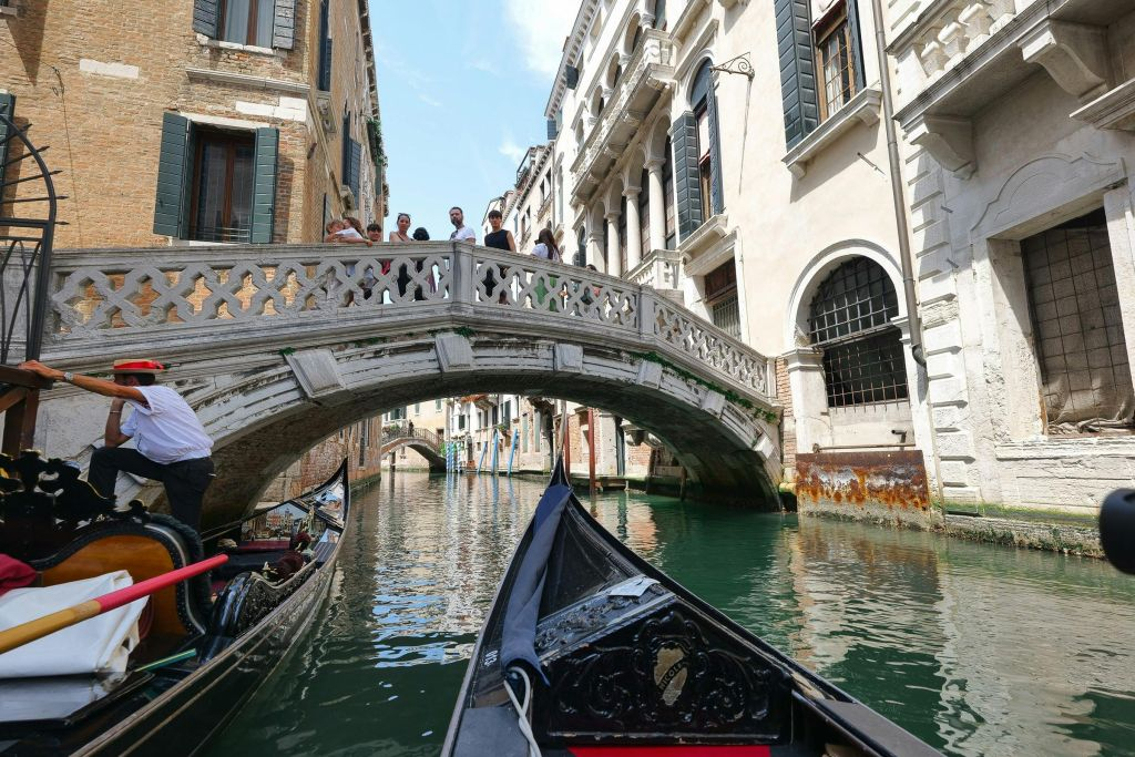 Esperienza a Venezia: Gita guidata di un giorno intero dal Lago di Garda