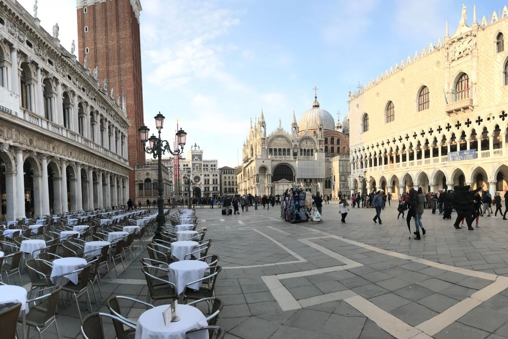 Esperienza a Venezia: Gita guidata di un giorno intero dal Lago di Garda