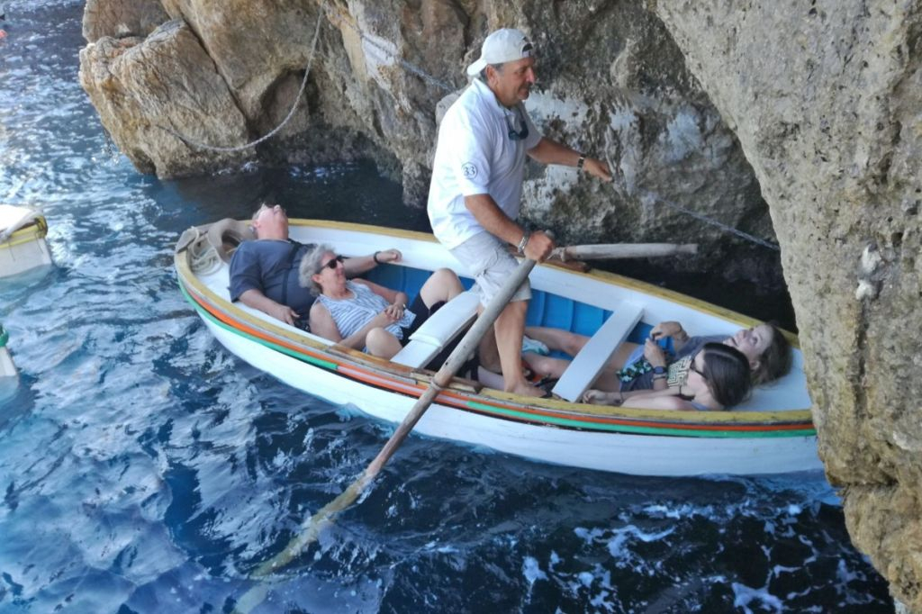 Capri Island & Blue Grotto: Small Group Guided Tour + Roundtrip from Naples