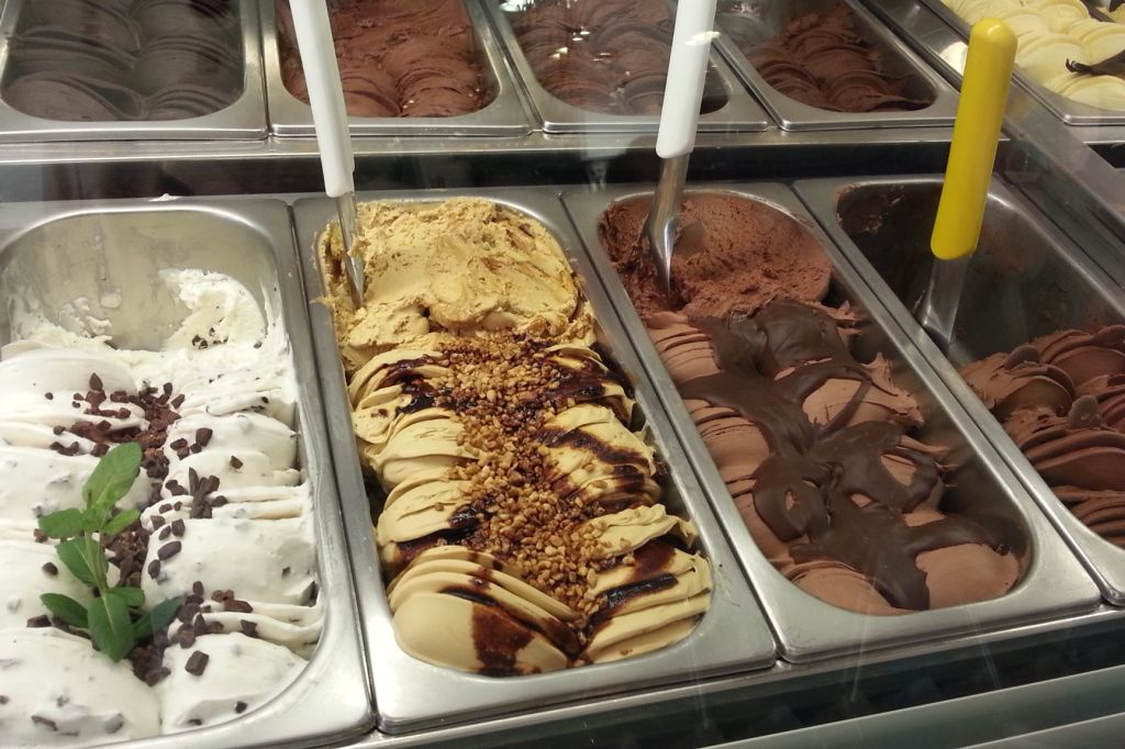 Rome: Tiramisu, Gelato & Espresso Tour