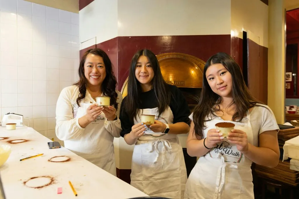 Rome: Tiramisu and Pizza Cooking Class