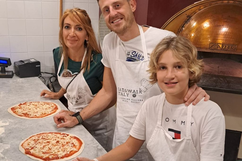 Rome: Tiramisu and Pizza Cooking Class