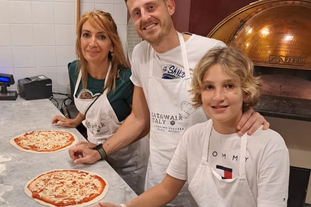 Rome: Tiramisu and Pizza Cooking Class
