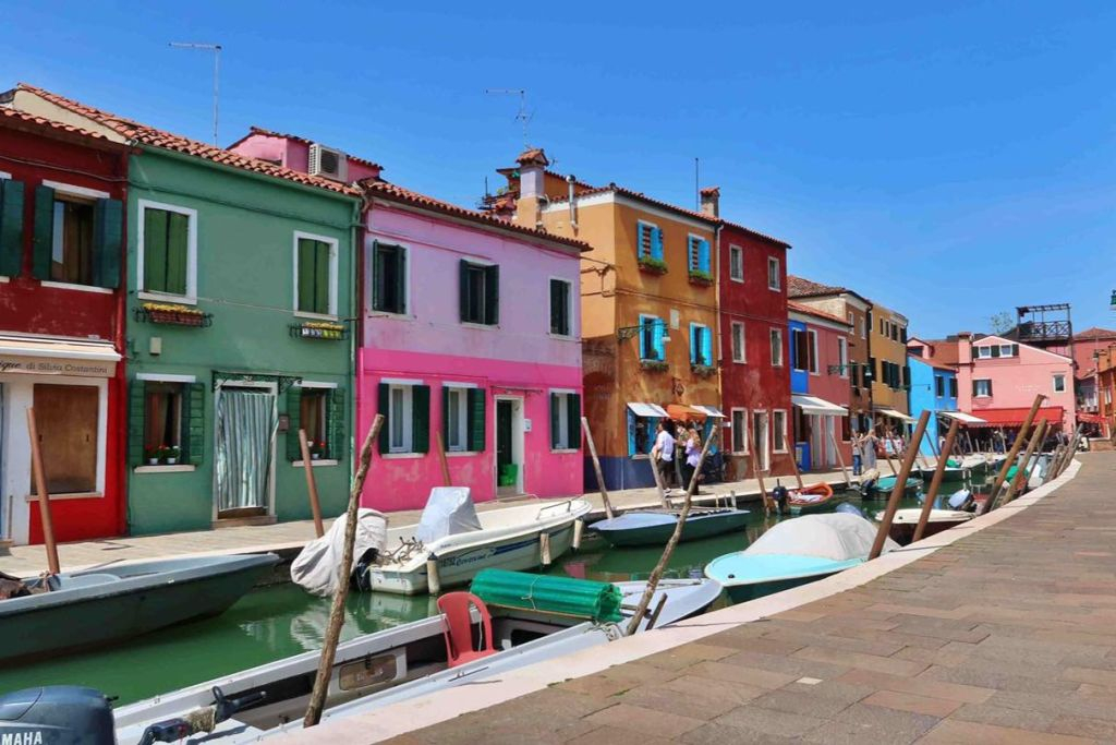 Murano et Burano : Excursion en bateau d'une journée au départ de la gare
