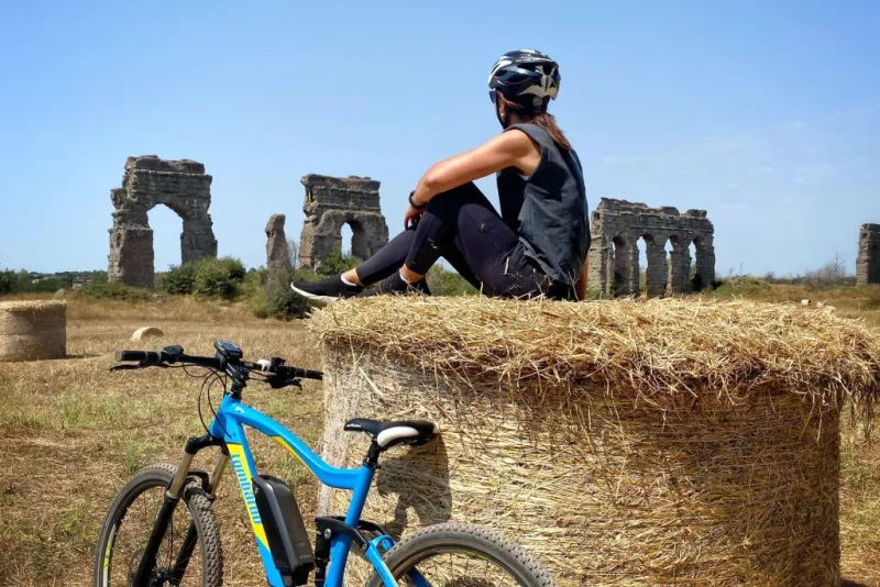 Voie Appienne : Excursion en E-Bike hors des sentiers battus + Catacombes + Nourriture