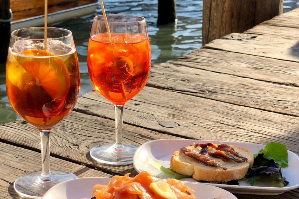 Venice: Street Food Tour and Tastings with a Local Guide