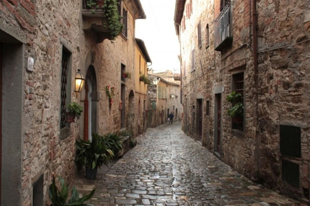 Siena to Montalcino: Brunello Wine Tour