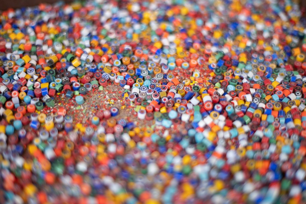 Murano & Burano: Guided boat Tour from Murano with Glass Blowing Factory