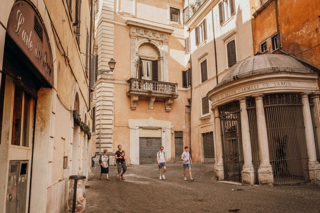 Rome: Street Food and History Tour