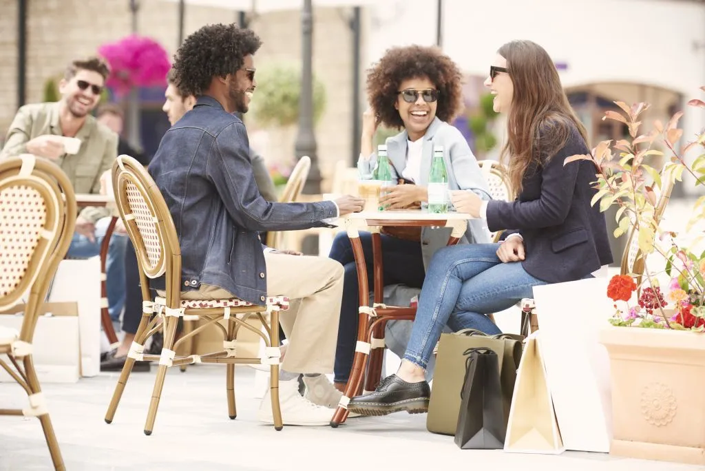 La Reggia Designer Outlet: Navetta Andata e Ritorno da Napoli