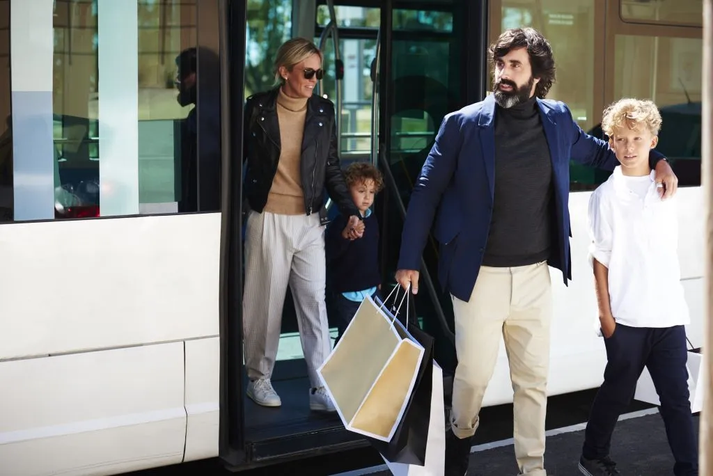 La Reggia Designer Outlet: Navetta Andata e Ritorno da Napoli
