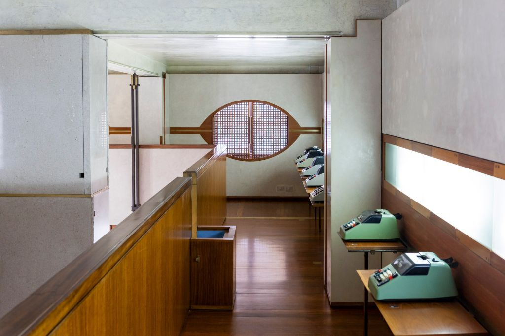 Visite guidée du Negozio Olivetti