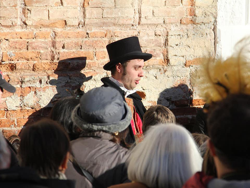 Tour di Carnevale - Show Teatrale Itinerante