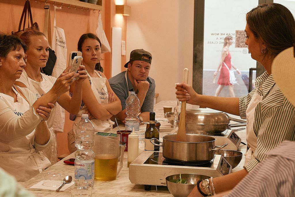 Wanna Be Italiano - The Original Cooking Class & Market Food Tour in Florence