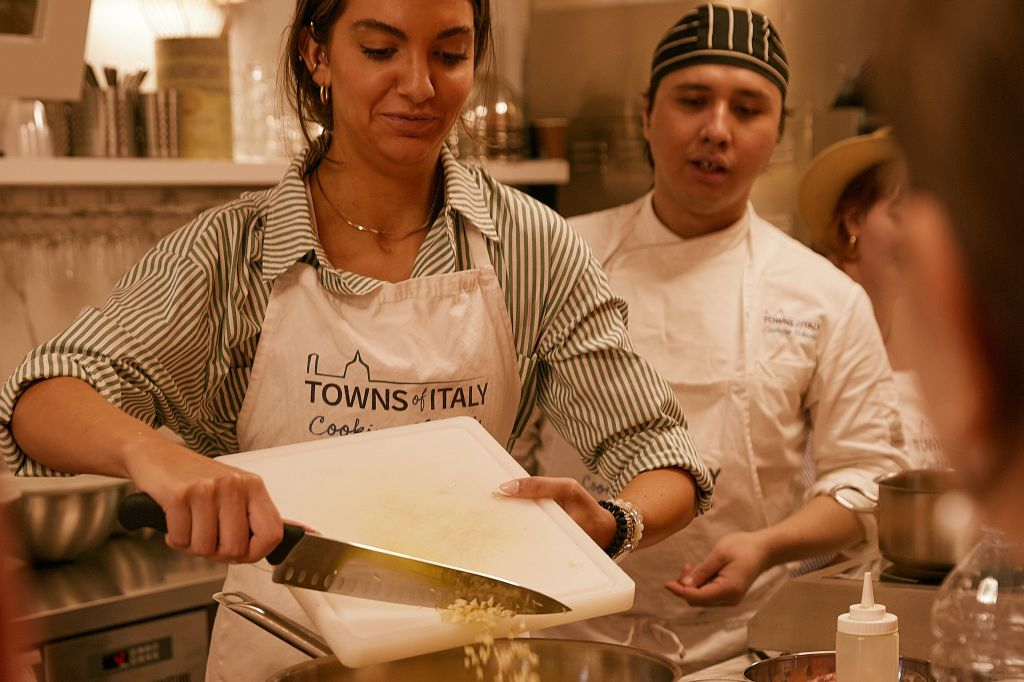 Wanna Be Italiano - The Original Cooking Class & Market Food Tour in Florence