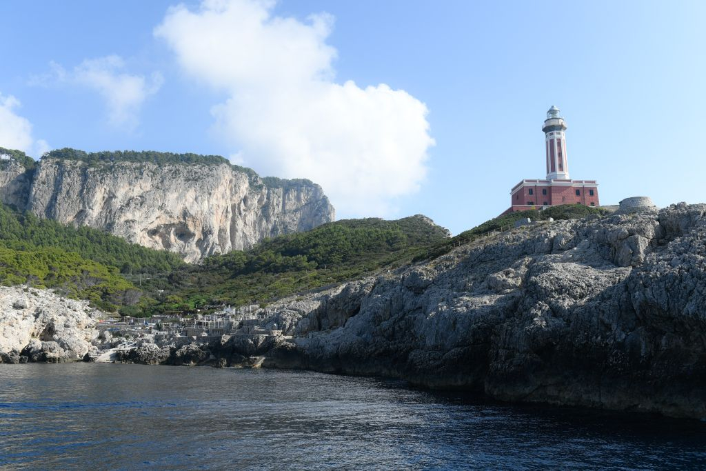 Capri Boat Experience - Small Group Tour with a Taste of Limoncello