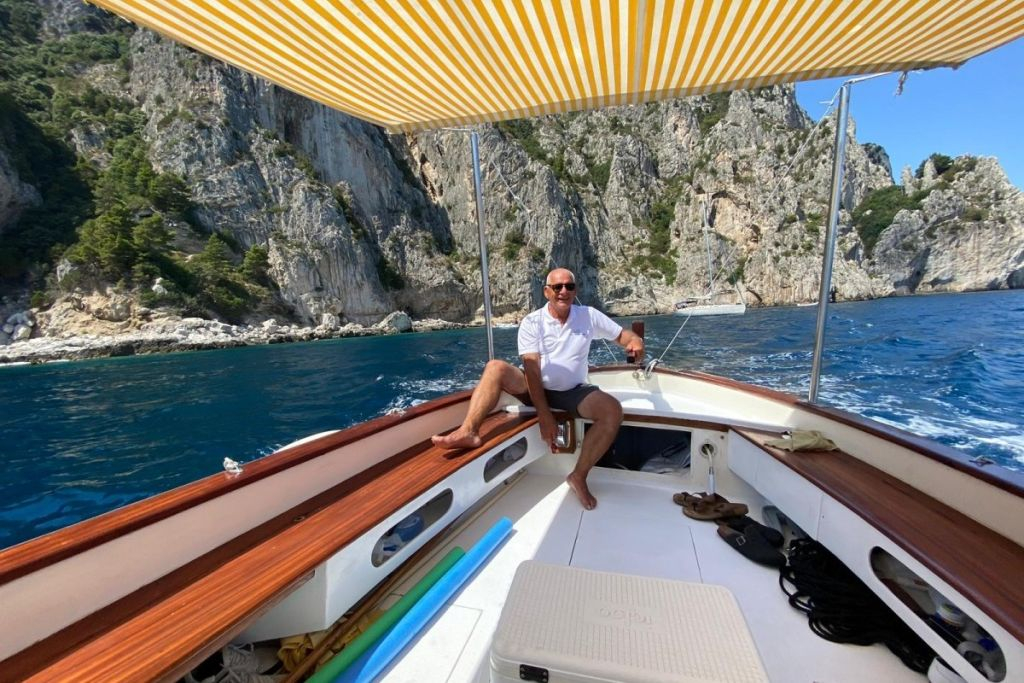 Experiencia en barco por Capri - Excursión en grupo reducido con degustación de Limoncello