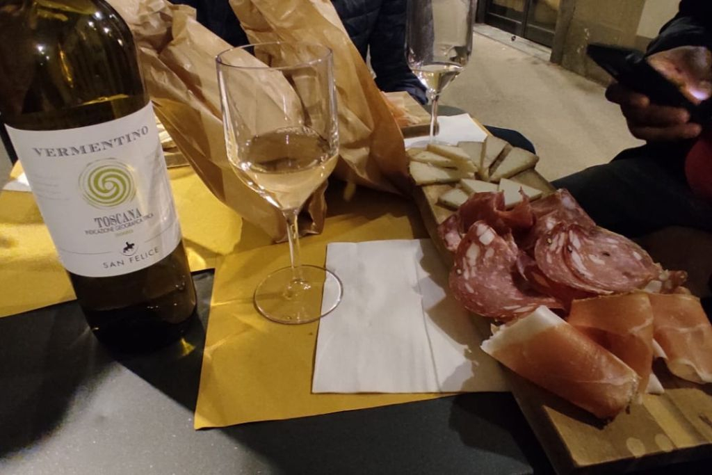 Florença: Degustação de vinhos ao pôr do sol + passeio guiado a pé
