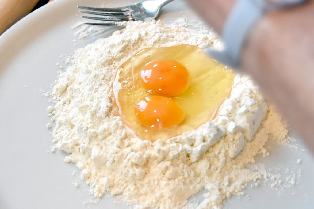 Pasta, Ravioli and Tiramisù Making Class in Rome