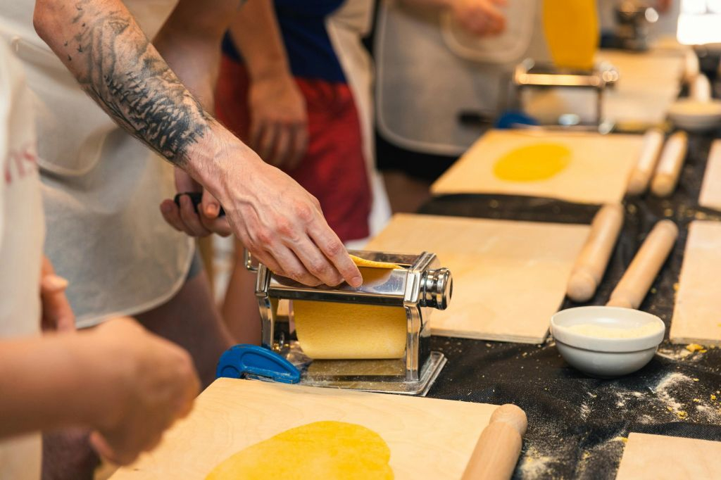 Pasta, Ravioli and Tiramisù Making Class in Rome
