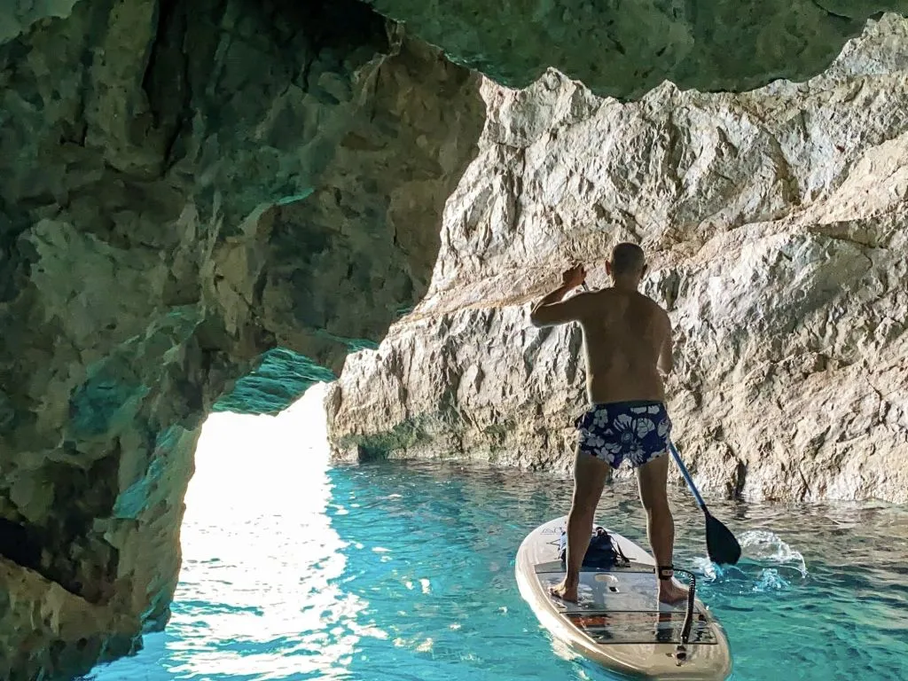 Stand Up Paddle Excursion in Capri: Caves and Beaches