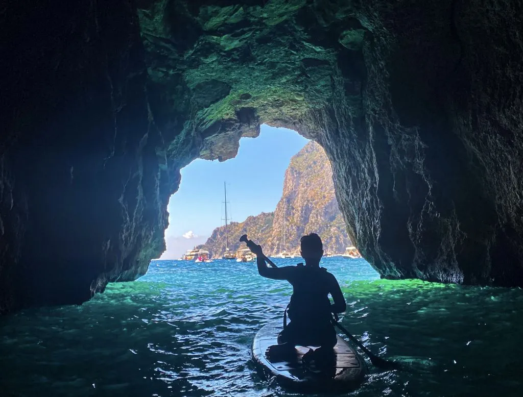 Stand Up Paddle Excursion in Capri: Caves and Beaches