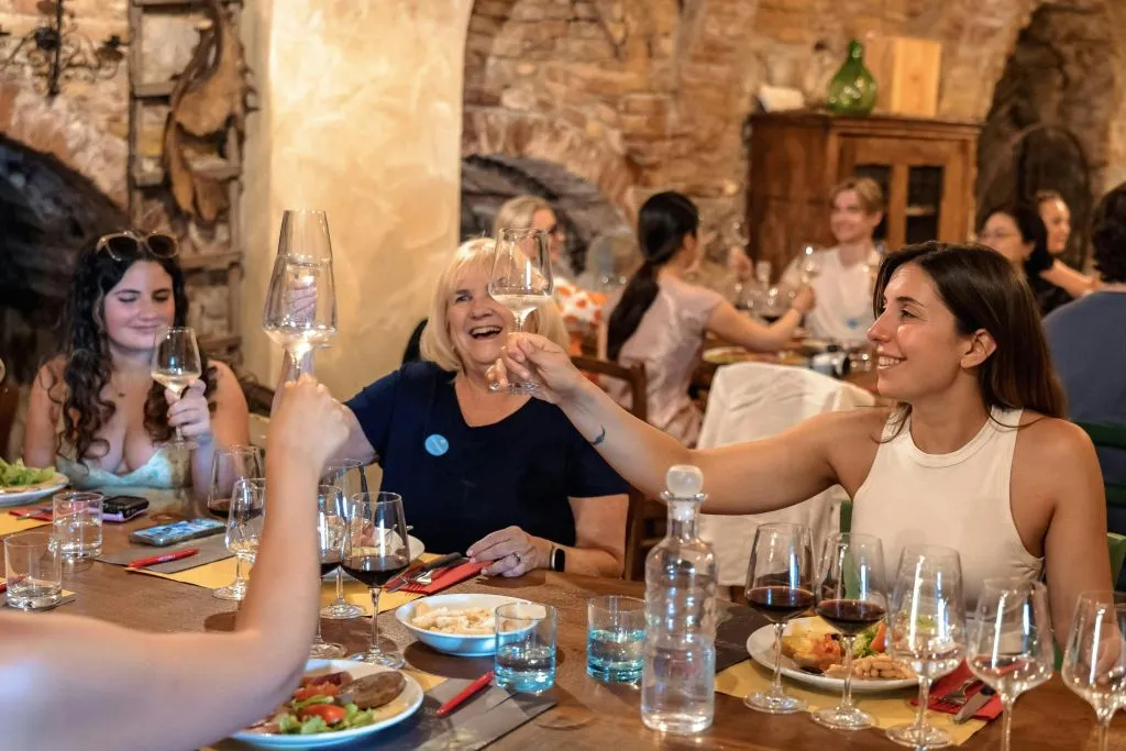 San Gimignano, Siena, Monteriggioni & Chianti: Tour + Lunch + Wine Tasting