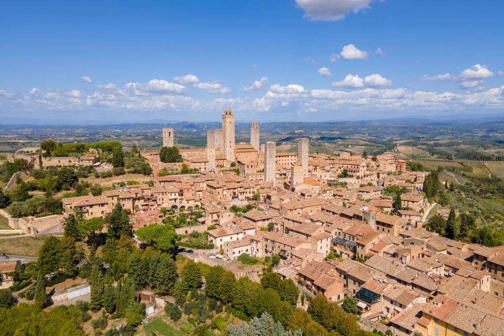 San Gimignano, Siena, Monteriggioni & Chianti: Tour + Lunch + Wine Tasting